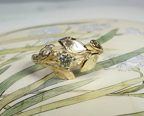 Roségouden ring Boomgaard met 0,23 crt briljant geslepen diamant cape. Rose gold Orchard engagment ring wit a cape diamond. Oogst goudsmid Amsterdam