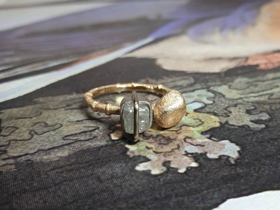 Ring roségoud met diamant japonais. Rose gold ring with diamond cube. Oogst Amsterdam goudsmid