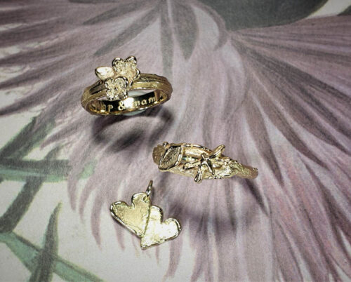 Ring erosie, ring Boomgaard, hanger Hartjes, vervaardigd van eigen oud goud. Ring Erosion, ring Orchard and pendant Hearts created from heirloom gold. design Oogst Amsterdam