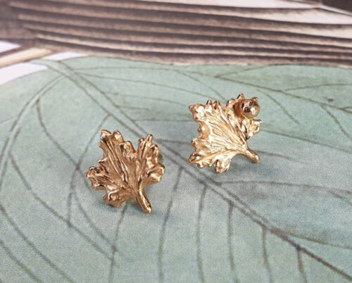Rose gold 'Leaves' ear studs. From our 'Botanical garden' series. Oogst design & creation