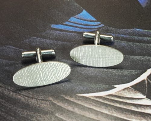 Zilveren manchetknopen 'Linnen'. Silver cufflinks 'Linen' Oogst ontwerp & creatie