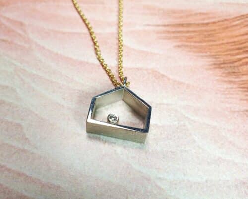 gouden hanger huisje * diamant: geOogst