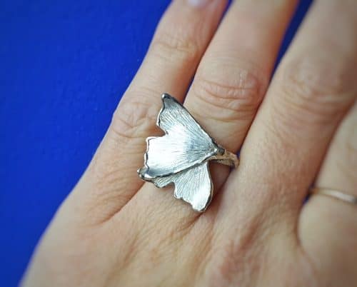 Zilveren 'Ginkgo' ring. Ontwerp van goudsmid Oogst in Amsterdam