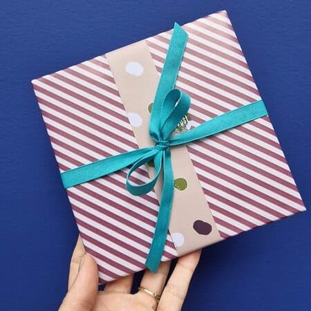 Geboortesieraad. Baargoud. Handgemaakte geboortesieraden. Oogst geboorte cadeau